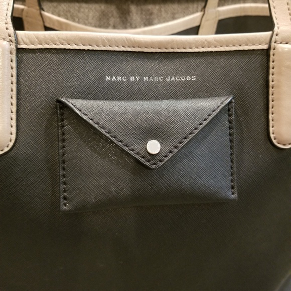 Marc Jacobs Tote - Picture 3 of 3